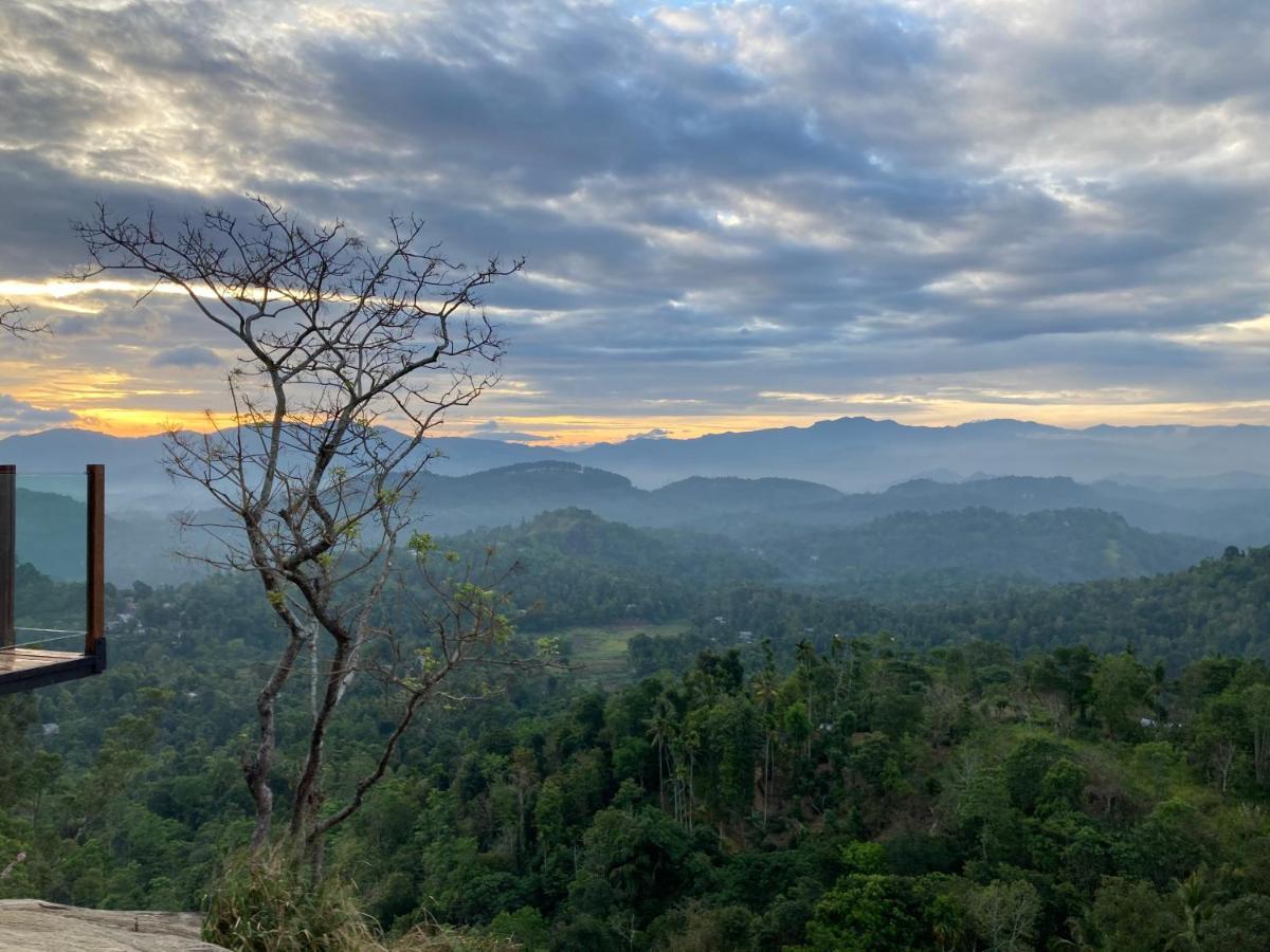 The Cloud Resort Kadugannawa Buitenkant foto