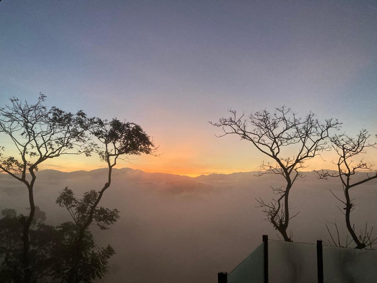 The Cloud Resort Kadugannawa Buitenkant foto